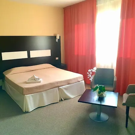 Santa Loja Hotell